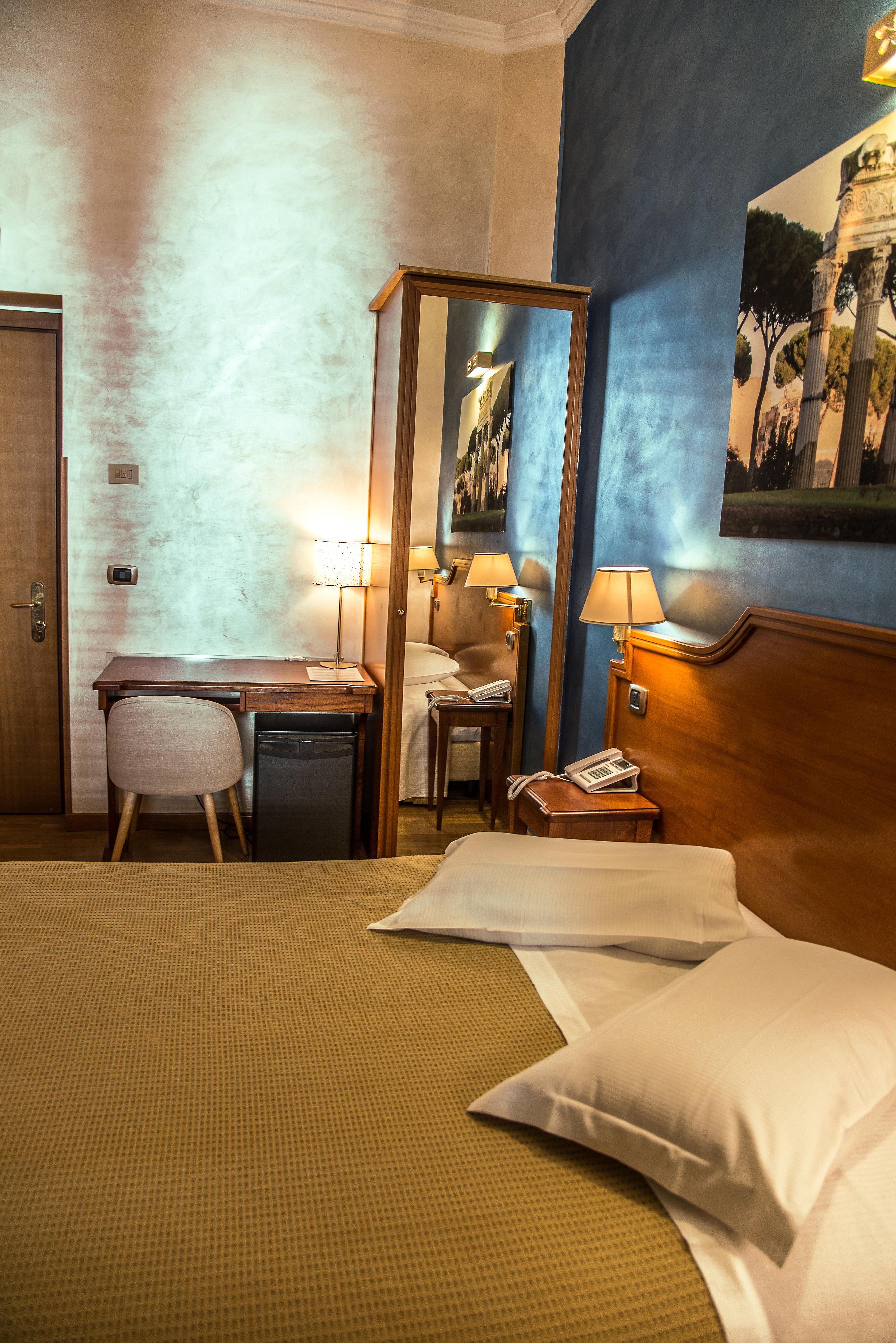 Hotel Kent Рим Экстерьер фото