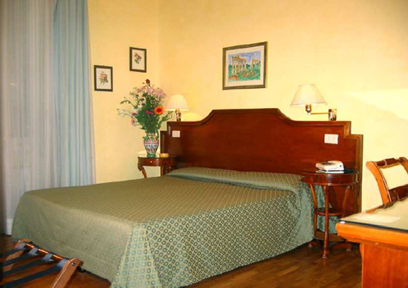 Hotel Kent Рим Экстерьер фото
